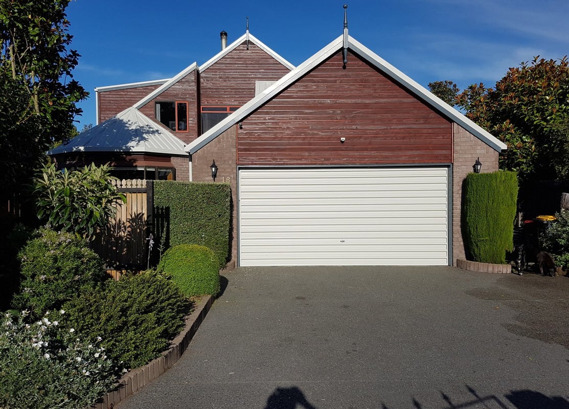 16 Shamrock Place, Halswell, Christchurch - Carousel 1