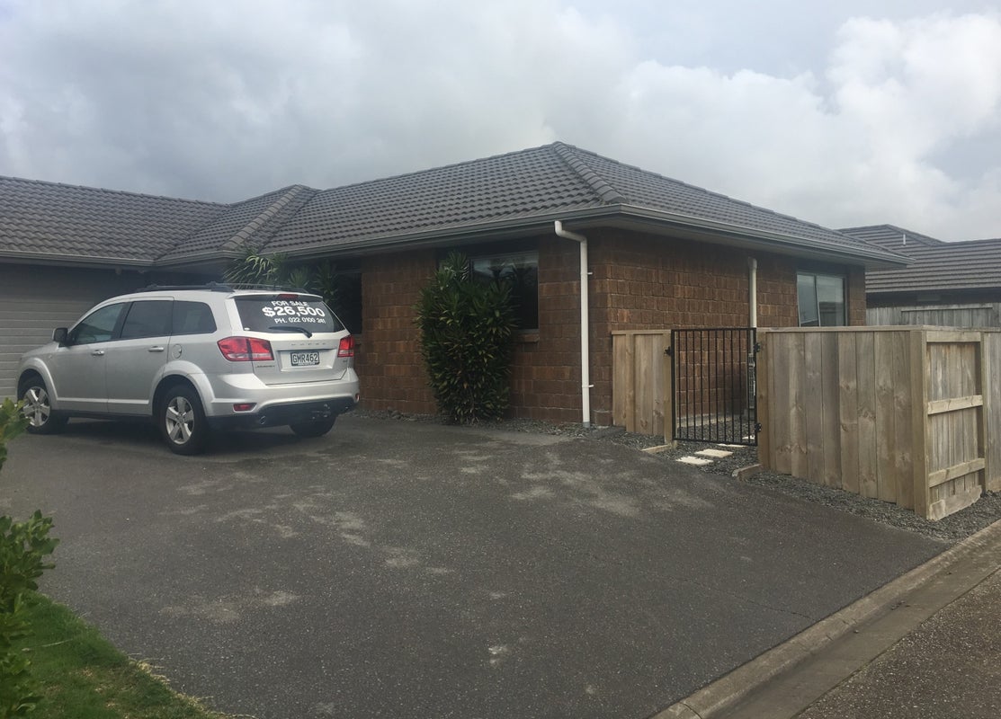 13 Hector Drive, Rototuna North, Hamilton - Carousel 1