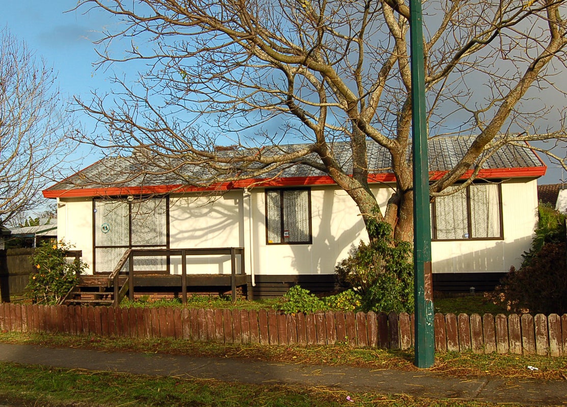 1/450 Swanson Road, Ranui, Auckland - Carousel 1