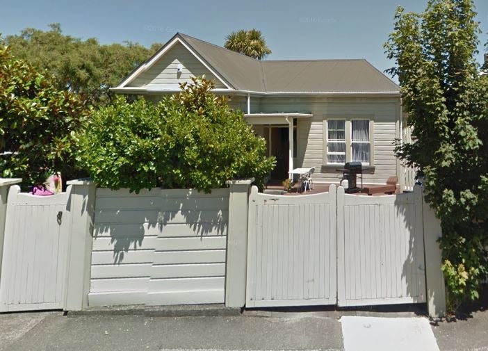 1/82 Knights Road, Hutt Central, Lower Hutt - Carousel 1