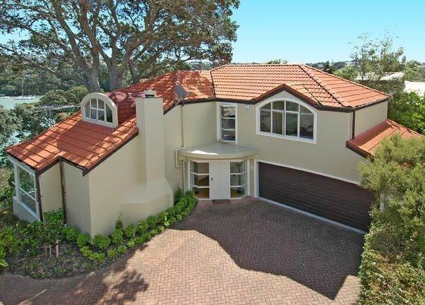 6/30 Clarence Road, Northcote Point, Auckland - Carousel 1