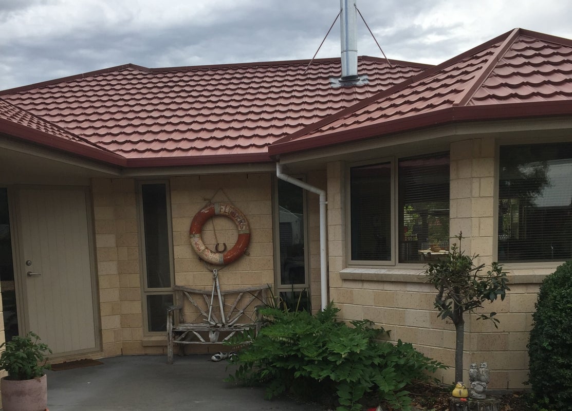 6 Deavoll Place, Heathcote Valley, Christchurch - Carousel 1