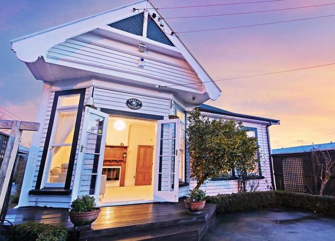 1/50 Avalon Street, Richmond, Christchurch - Carousel 1