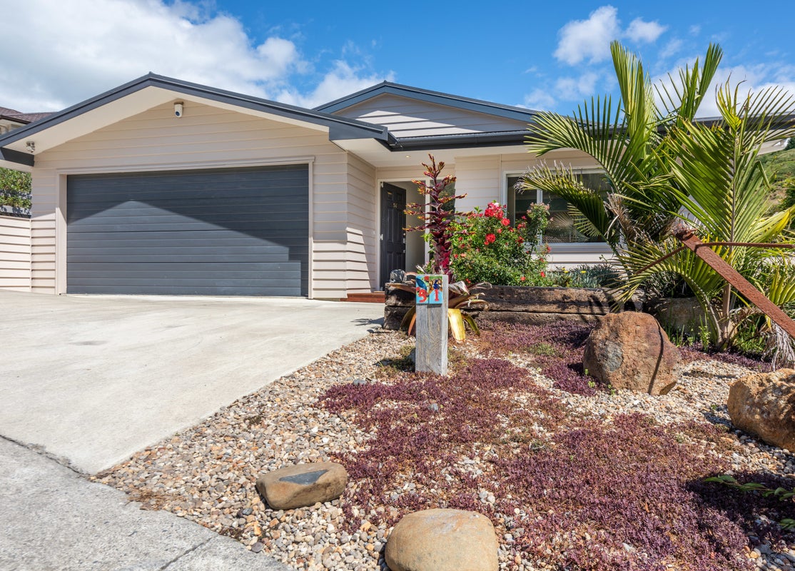 51 Pinebrook Lane, Maraetai, Auckland - Carousel 1