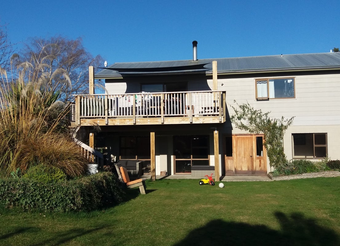 90 Hopkins Street, Cromwell - Carousel 1