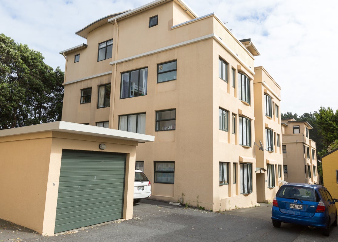 566I Adelaide Road, Berhampore, Wellington - Carousel 1