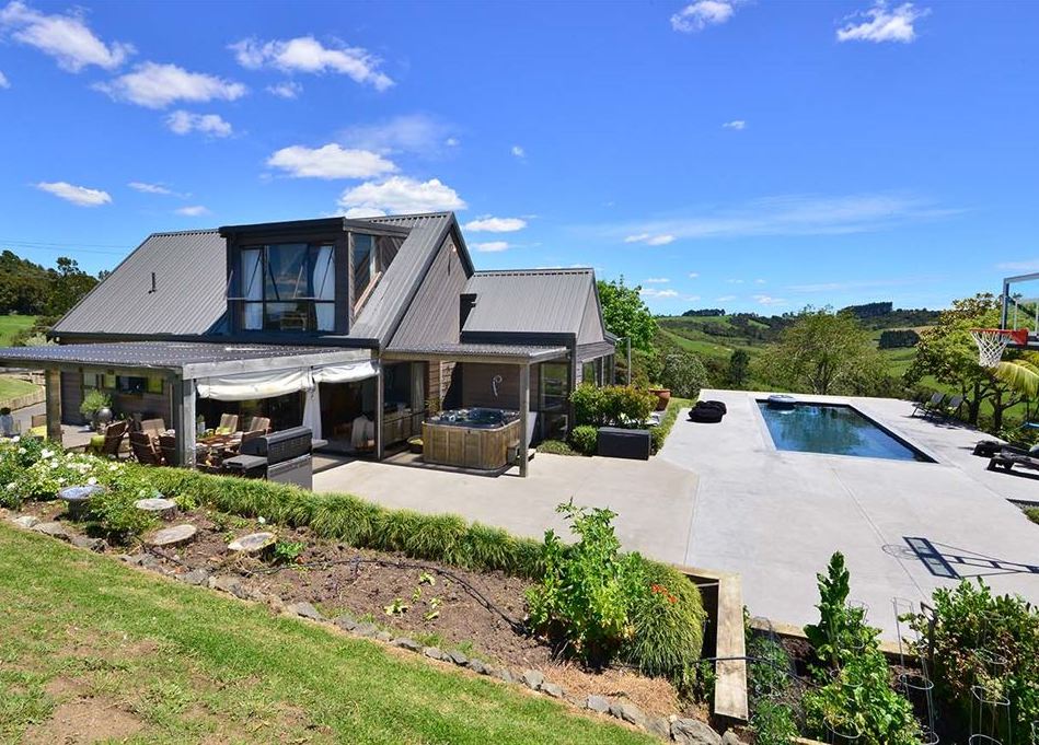 264 Richards Road, Albany - Carousel 1