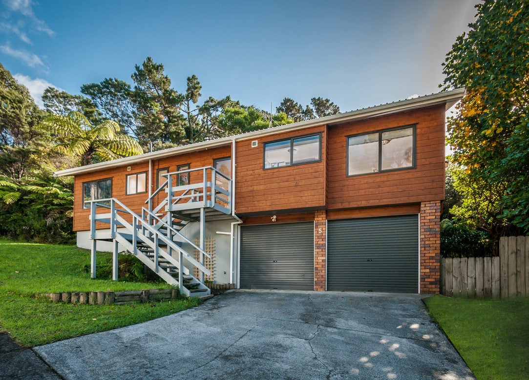5 Heatherleigh Rise, Northcross, Auckland - Carousel 1