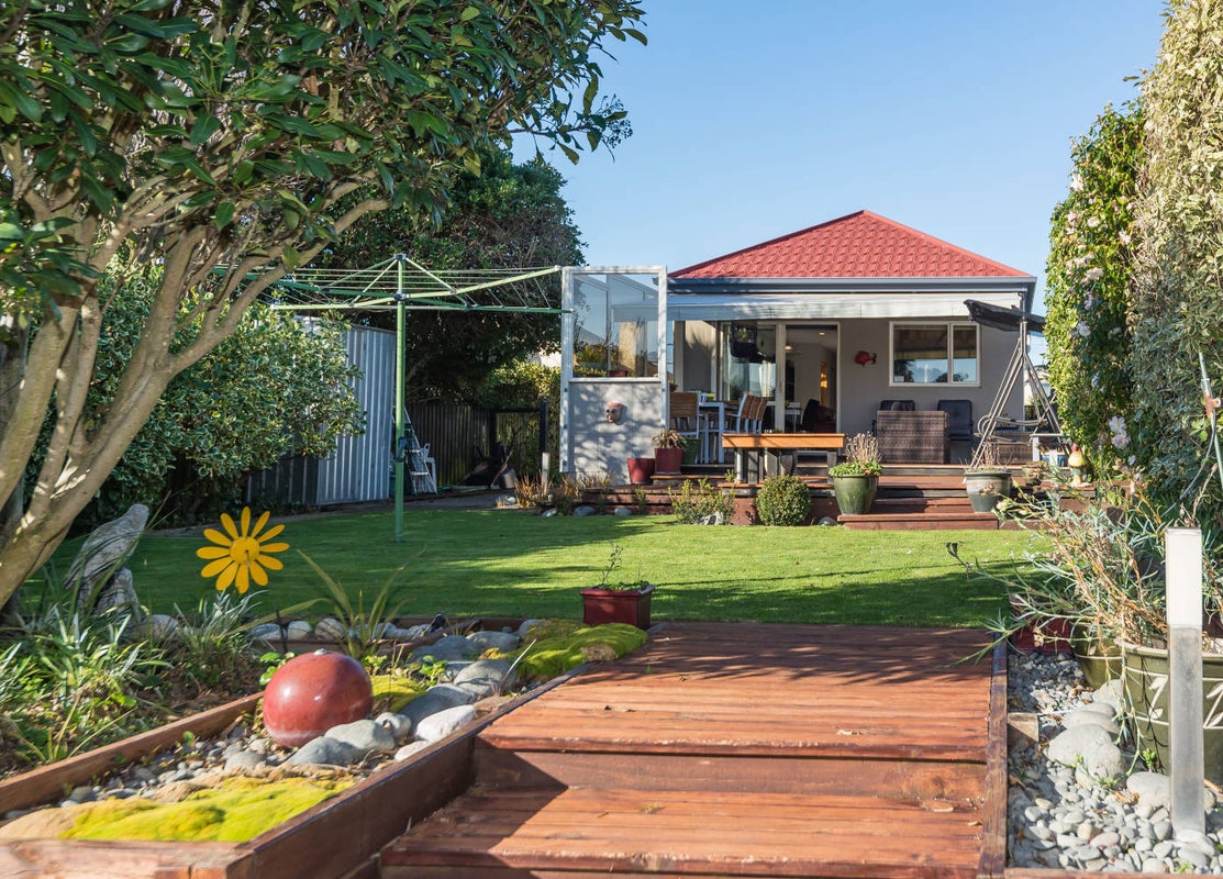 36 Pacific Road, North New Brighton, Christchurch - Carousel 1