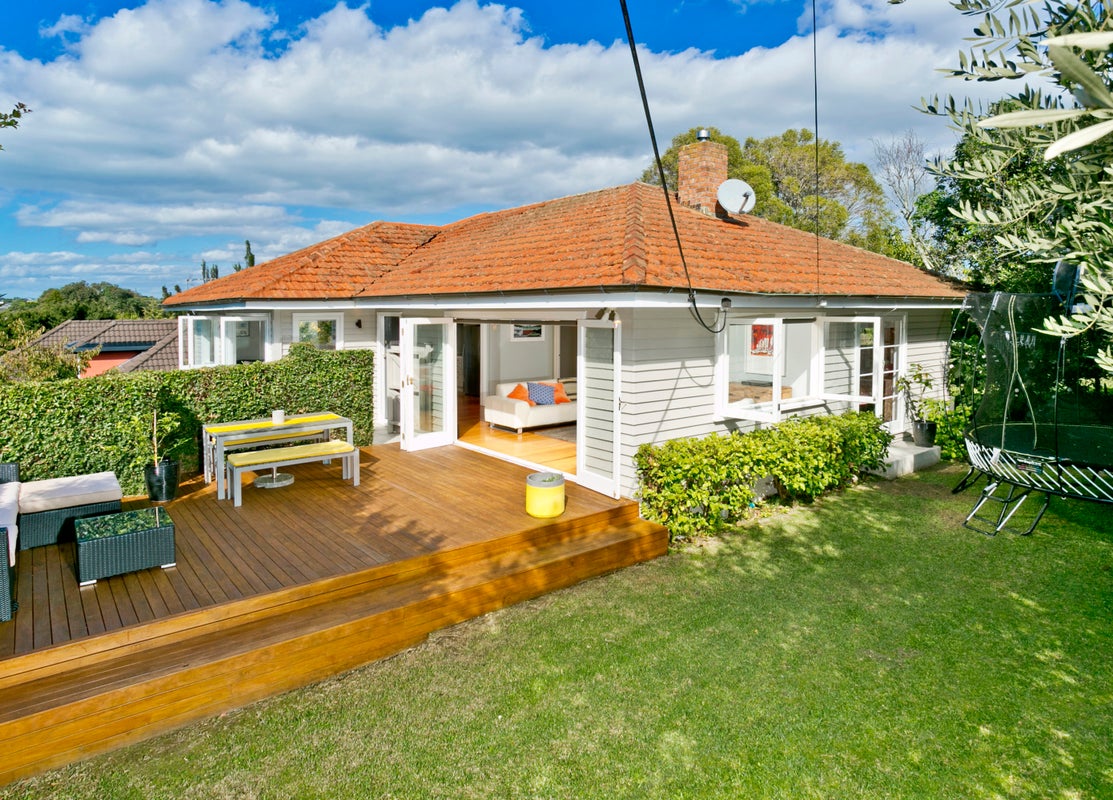 26 ONEPOTO RD, Hauraki, Auckland - Carousel 1