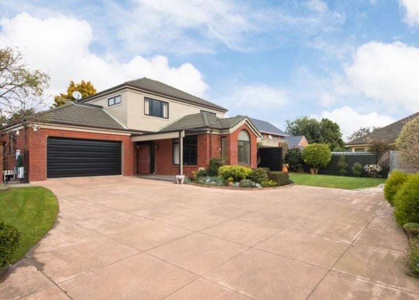 18 Balmoral Drive, Terrace End, Palmerston North - Carousel 1