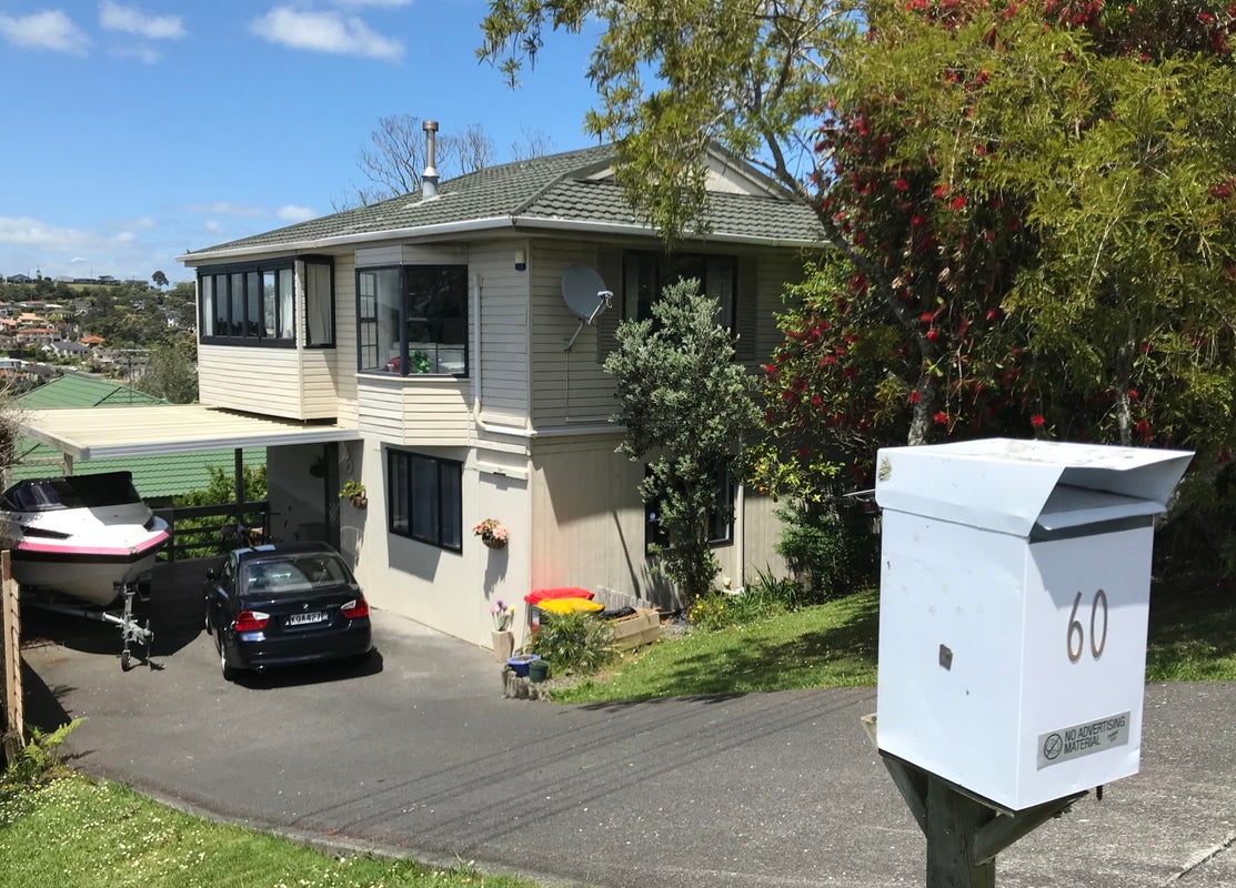 1/60 Arran Road, Browns Bay, Auckland - Carousel 1