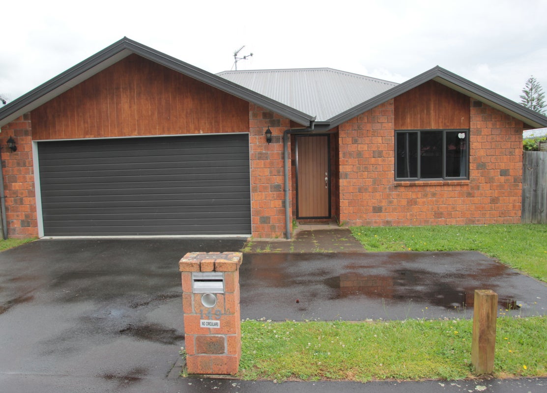 149A Galloway Street, Hamilton East, Hamilton - Carousel 1