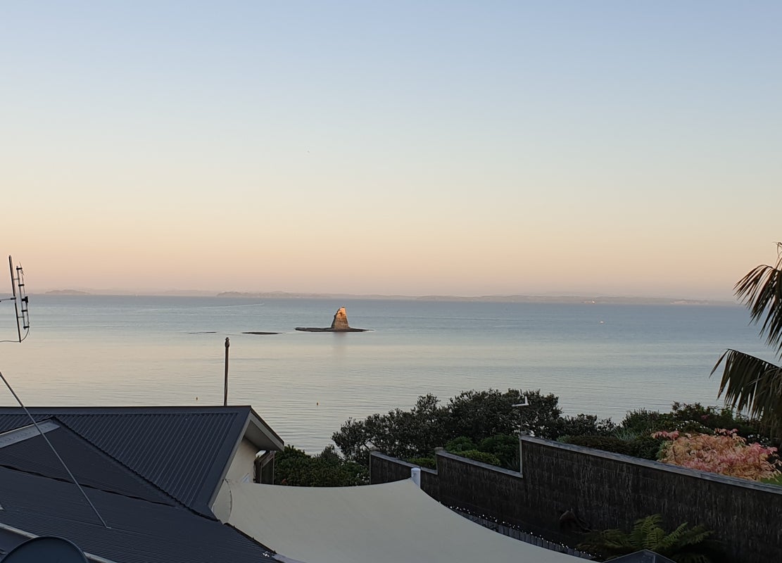 2/1019 Whangaparaoa Road, Tindalls Beach, Whangaparaoa - Carousel 1