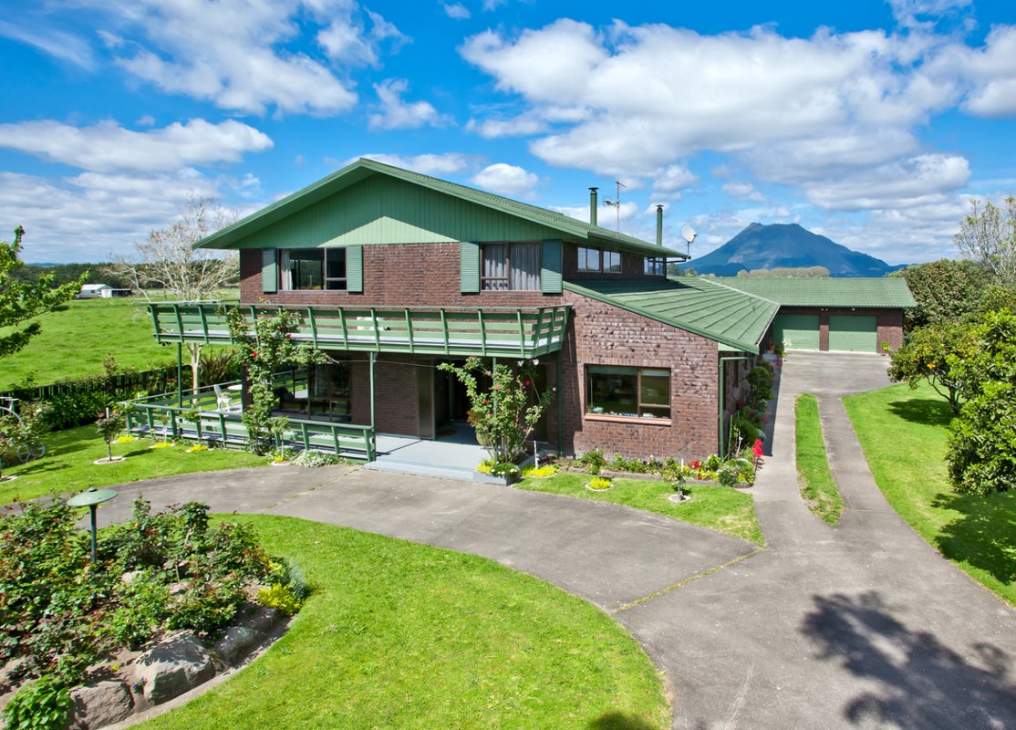 2443 State Highway 30, Otakiri, Whakatane - Carousel 1