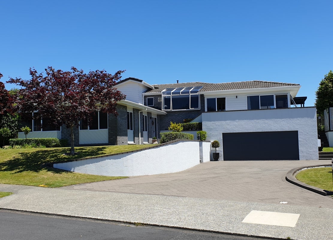 21 Mark Place, Lynmore, Rotorua - Carousel 1