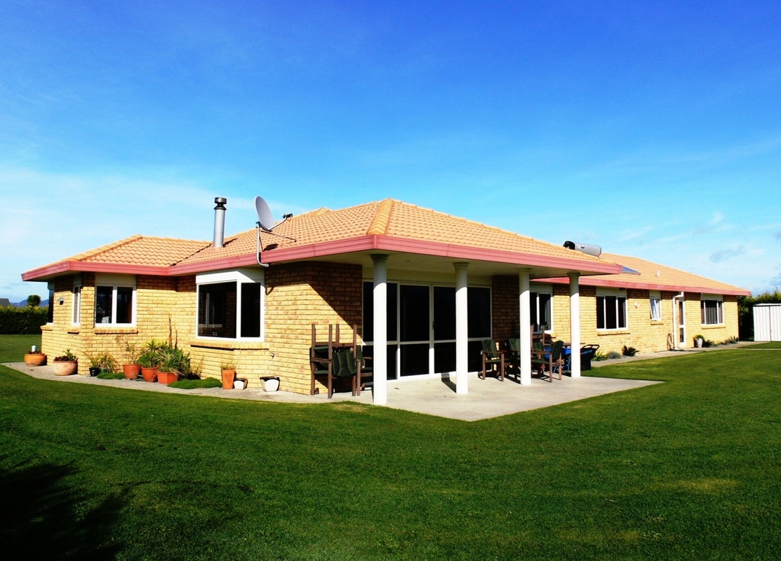 36 Ferguson Road, Coastlands, Whakatane - Carousel 1
