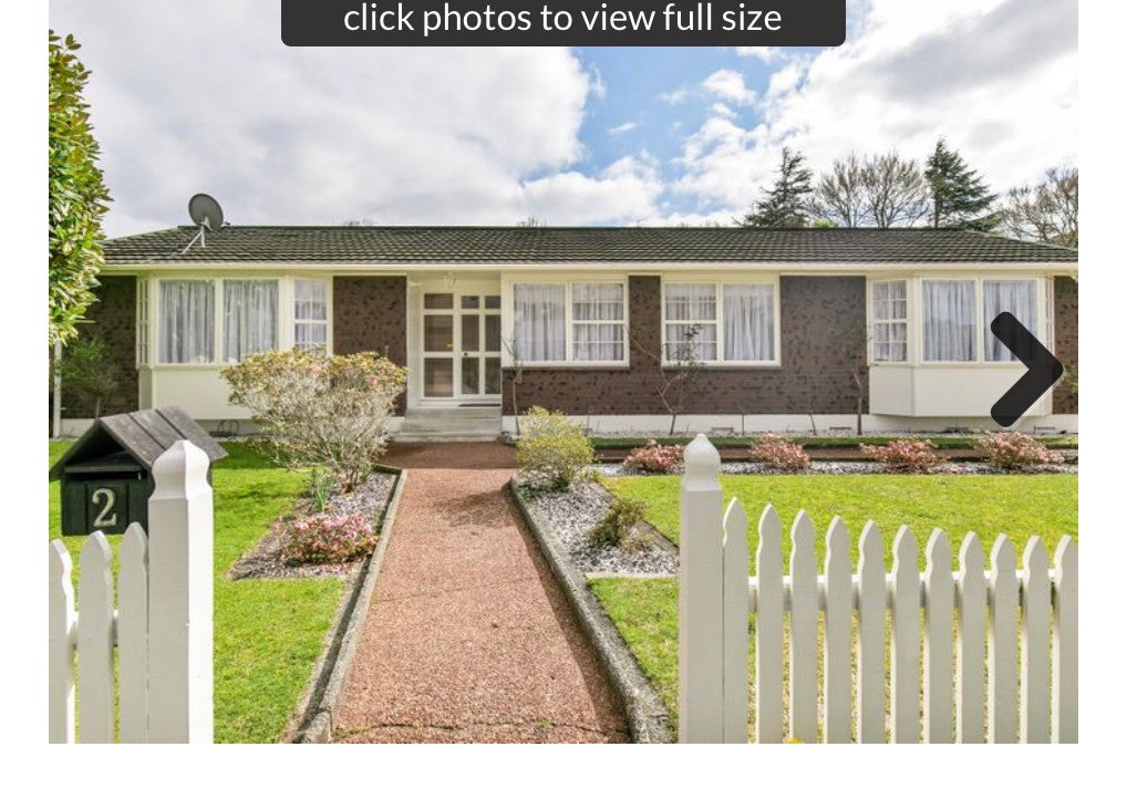 2 Kamulla Court, Conifer Grove, Takanini - Carousel 1