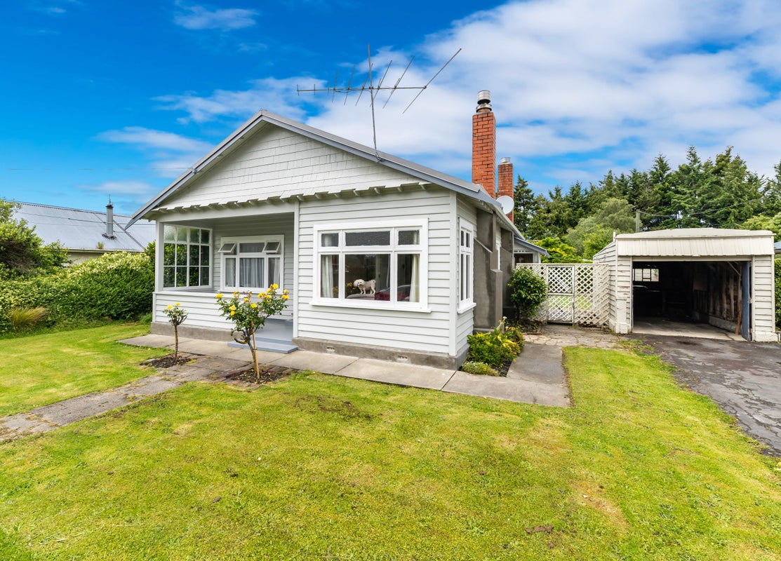 55 Main Road, Fairfield, Dunedin - Carousel 1