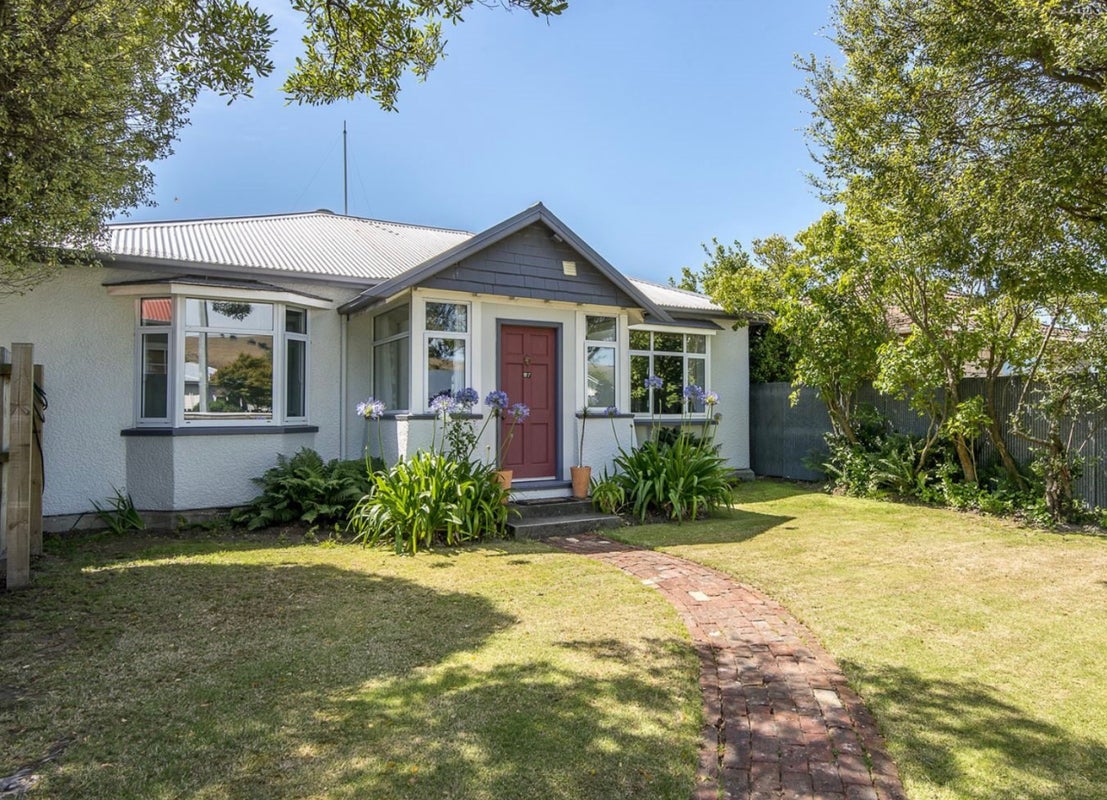 97 Saint Martins Road, Saint Martins, Christchurch - Carousel 1
