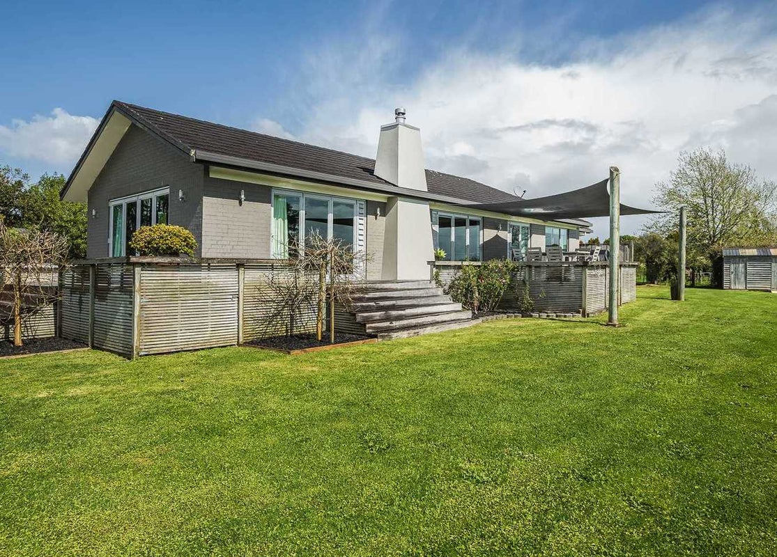 198 Lewis Road, Karaka, Papakura - Carousel 1