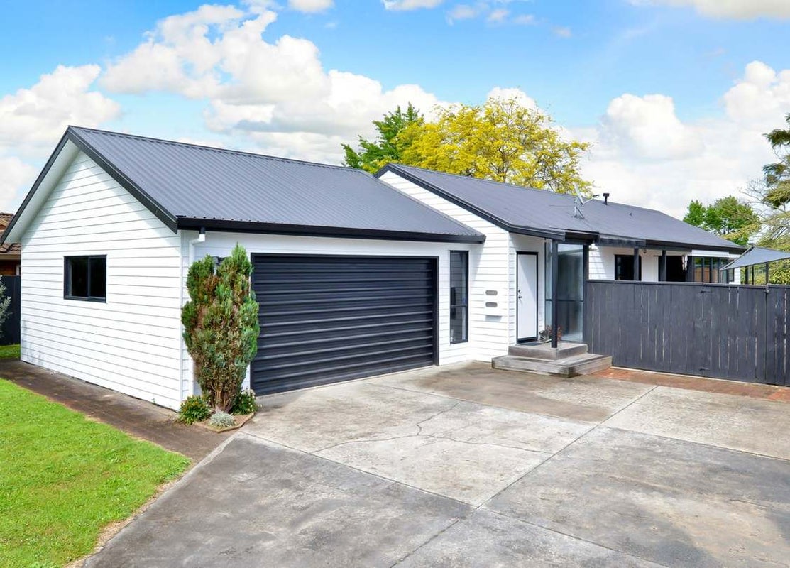 59 Ashurst Avenue, Pukete, Hamilton - Carousel 1