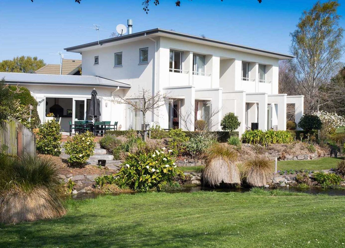 1A Wai-Iti Terrace, Burnside, Christchurch - Carousel 1
