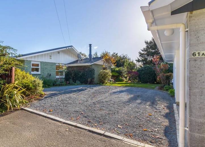 61A Chatsworth Road, Silverstream, Upper Hutt - Carousel 1