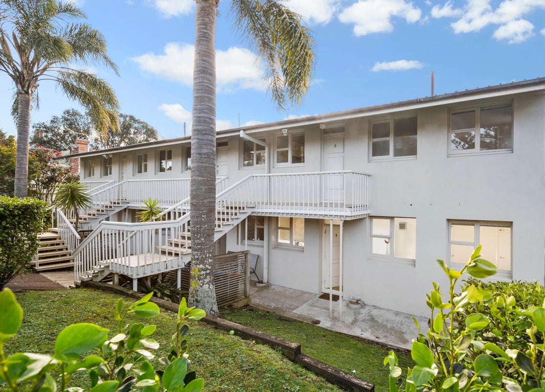 13B Emmett Street, Herne Bay, Auckland - Carousel 1