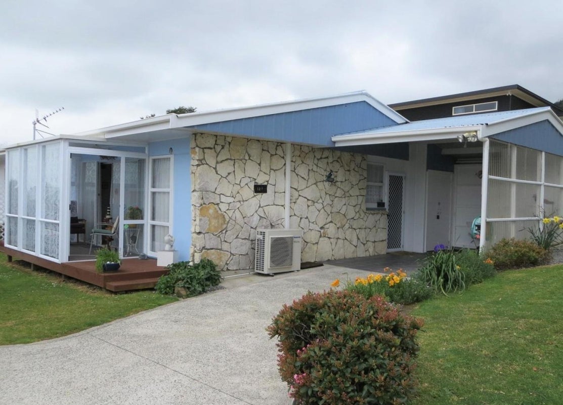 12A Burgess Street, Te Aroha, Te Aroha - Carousel 1