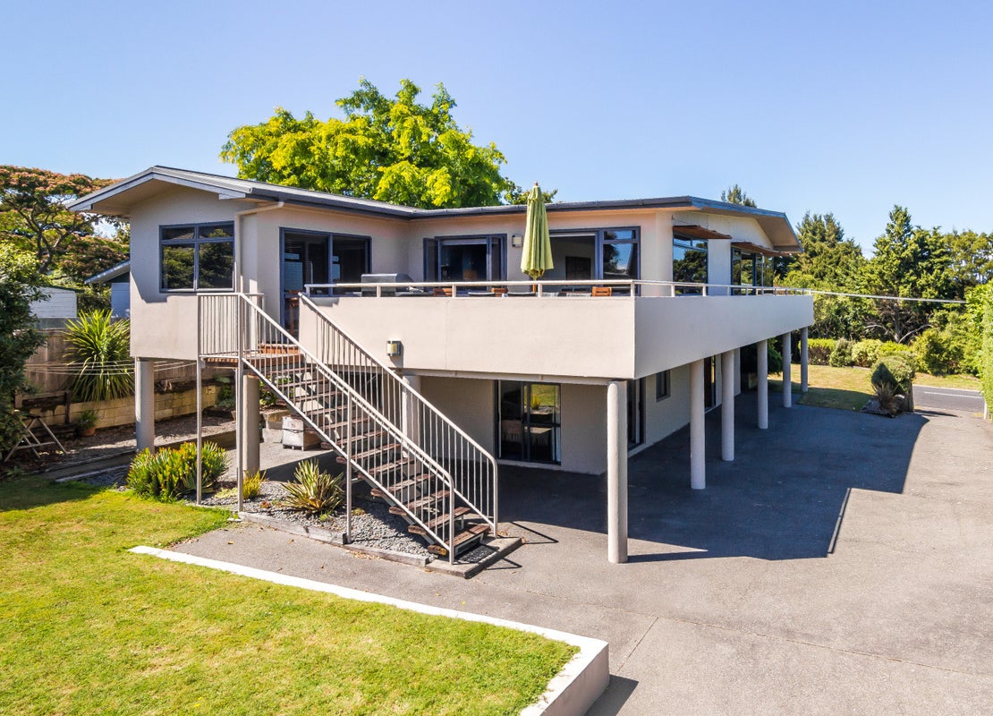 36 Ingle Avenue, Waipahihi, Taupo - Carousel 1