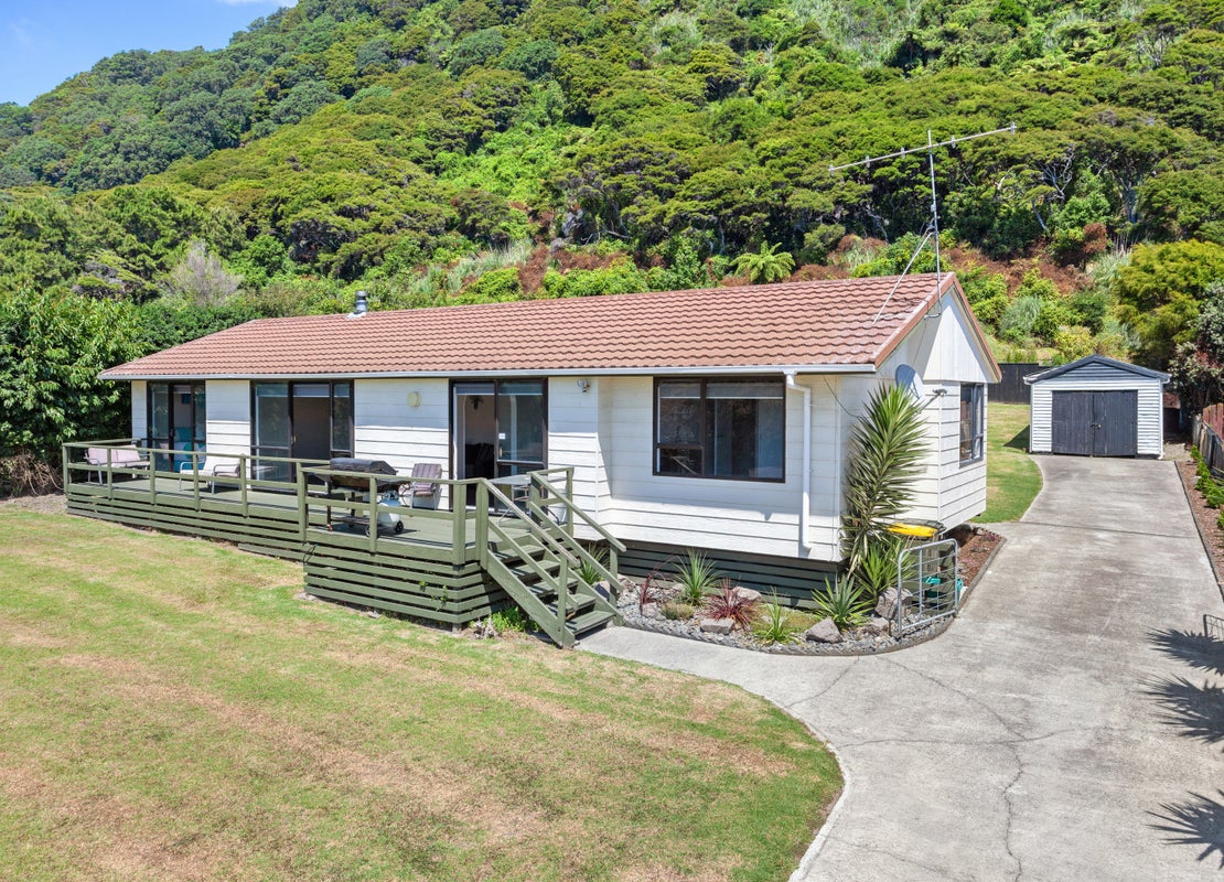 6 Western Close, Matata, Whakatane - Carousel 1