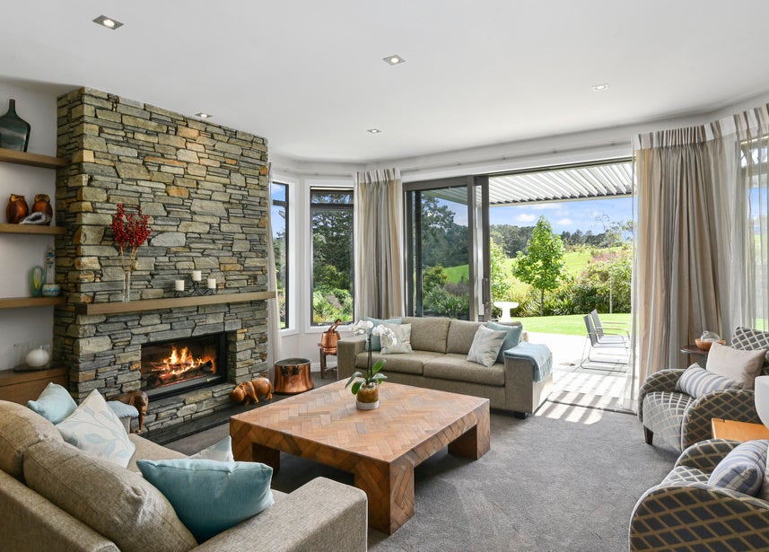 100 Hobson Road, Lucas Heights, Auckland - Carousel 1