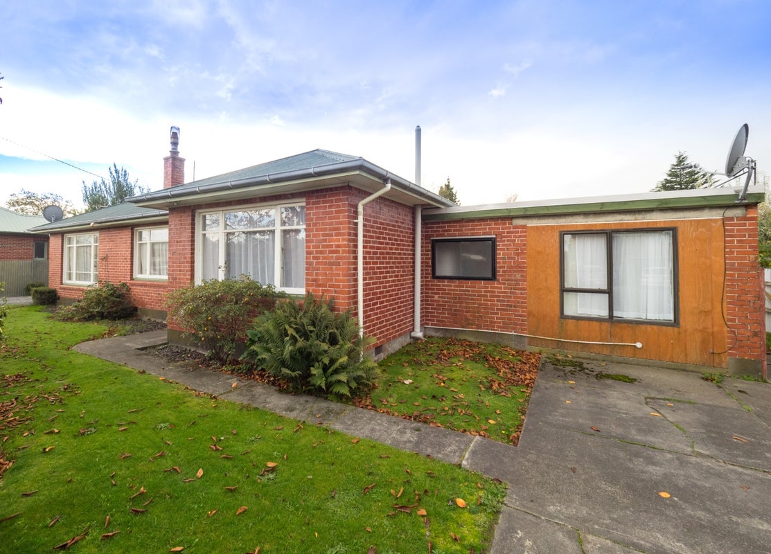 15 King Street, Netherby, Ashburton - Carousel 1