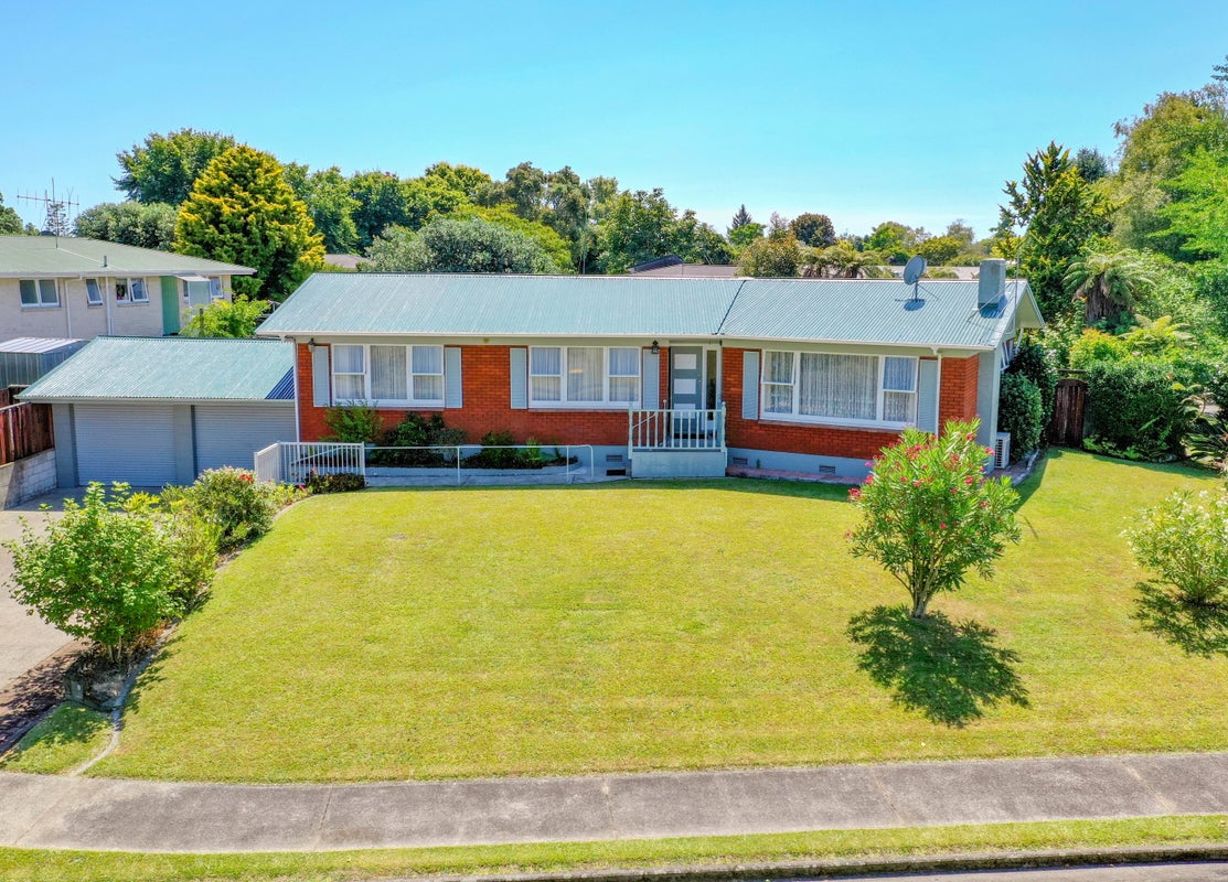 2 Strathmore Place, Whakatane, Whakatane - Carousel 1