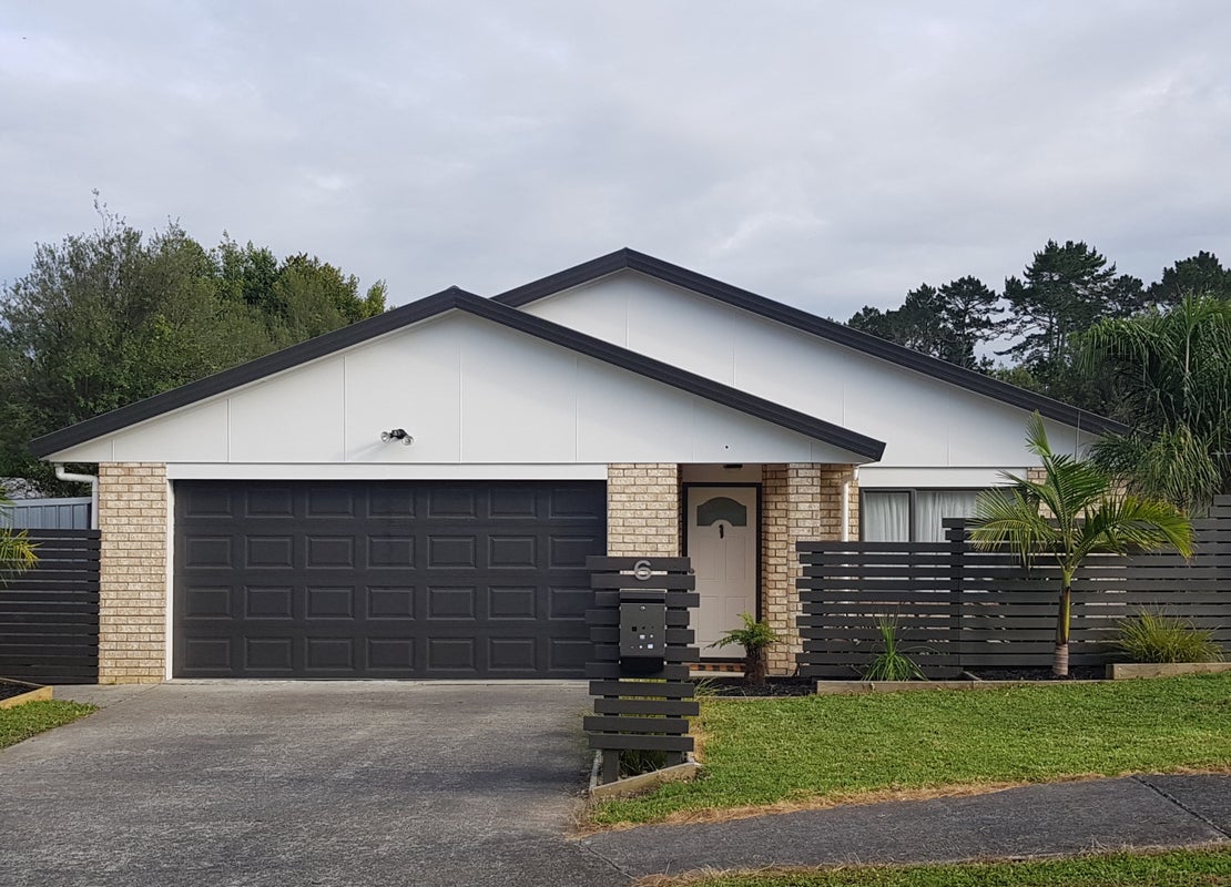 6 Parkridge Way, Henderson, Auckland - Carousel 1