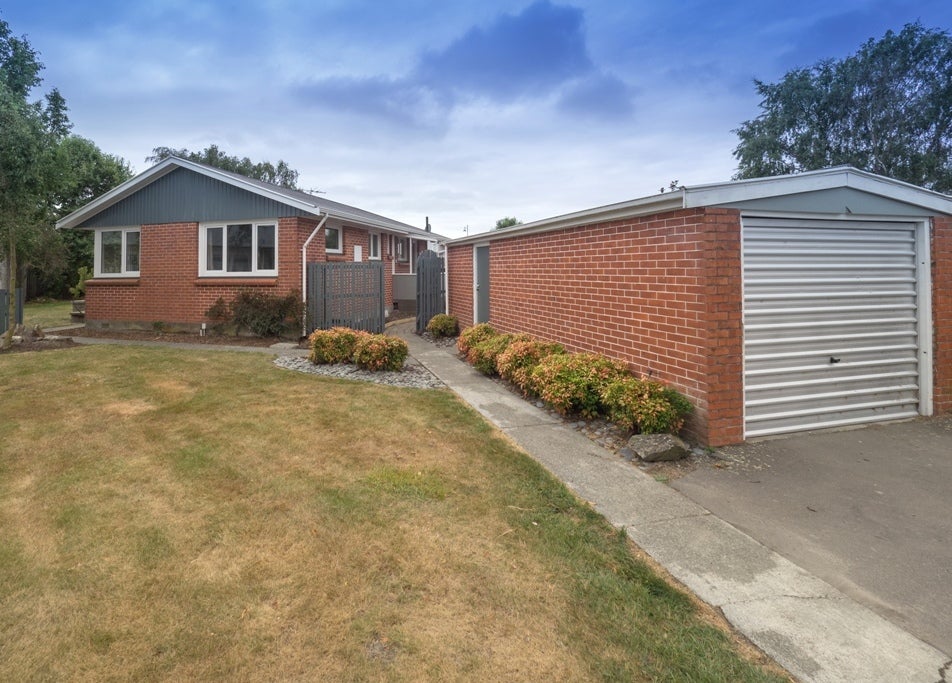 8 McNicol Crescent, Allenton, Ashburton - Carousel 1