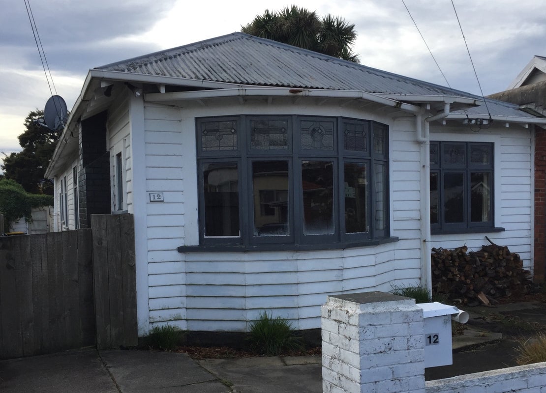 12 Beresford Street, Kaikorai, Dunedin - Carousel 1