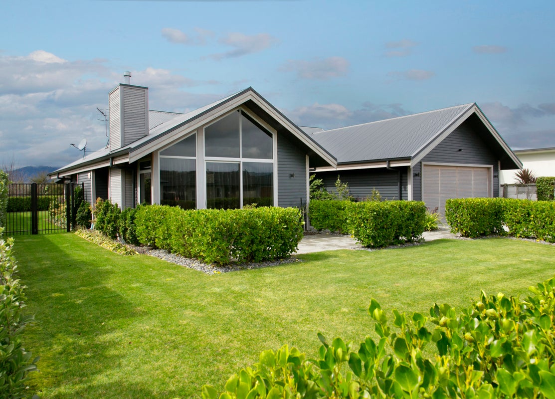 12 The Pheasant Tail, Nukuhau, Taupo - Carousel 1