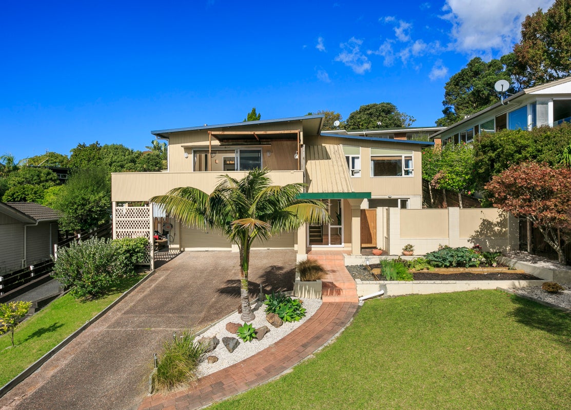 25 Galaxy Drive, Mairangi Bay, Auckland - Carousel 1