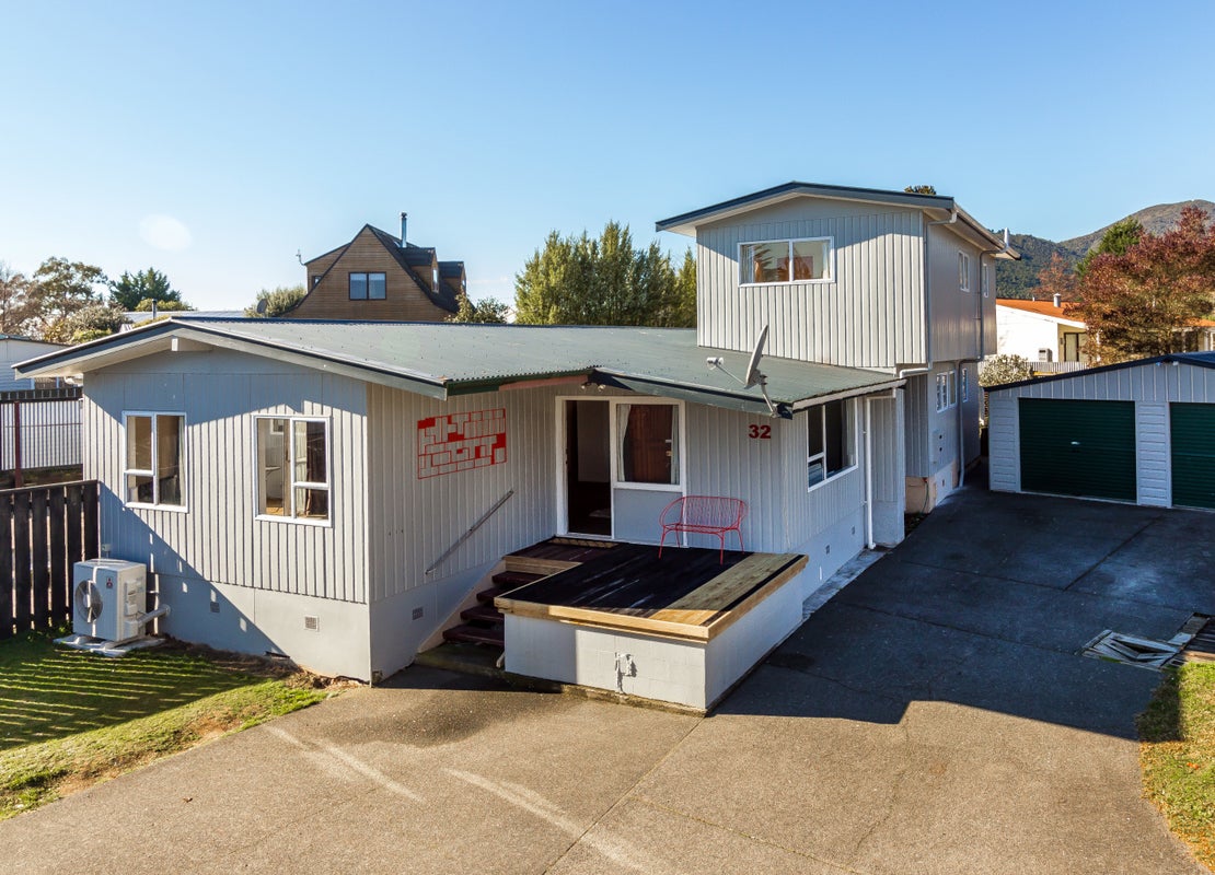 32 Invergarry Road, Hilltop, Taupo - Carousel 1