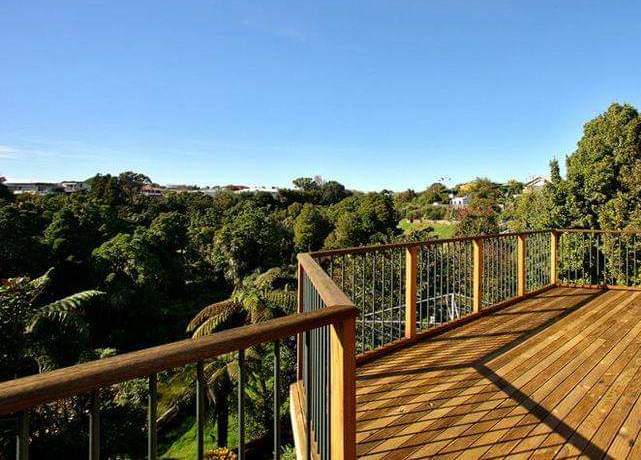 3B Montana Place, Merrilands, New Plymouth - Carousel 1