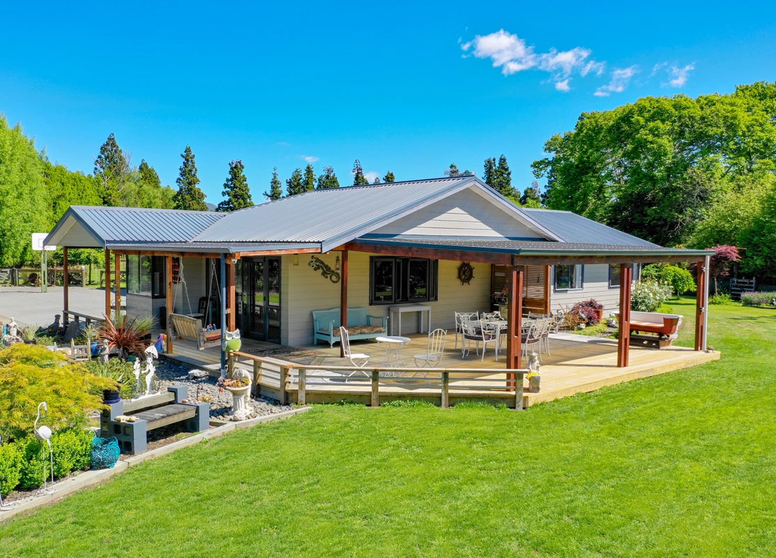 389 Hallett Road, Otakiri, Whakatane - Carousel 1