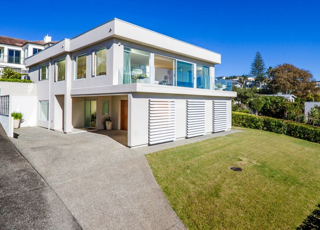 336 Beach Road, Mairangi Bay, Auckland - Carousel 1