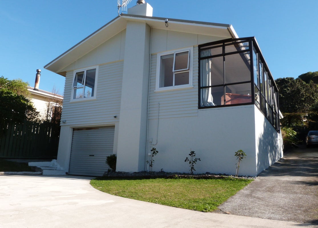 44 Rawhiti Road, Pukerua Bay, Porirua - Carousel 1