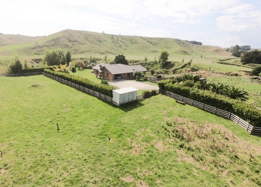 894I Rapanui Road, Kai Iwi, Whanganui - Carousel 1