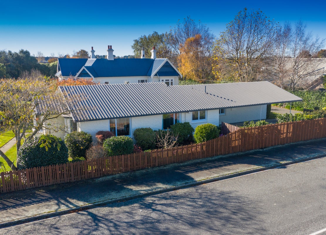 76 Middle Road, Allenton, Ashburton - Carousel 1