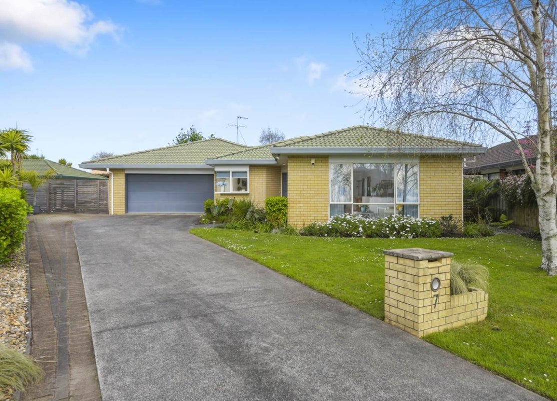 7 Valnera Close, Northpark, Auckland - Carousel 1