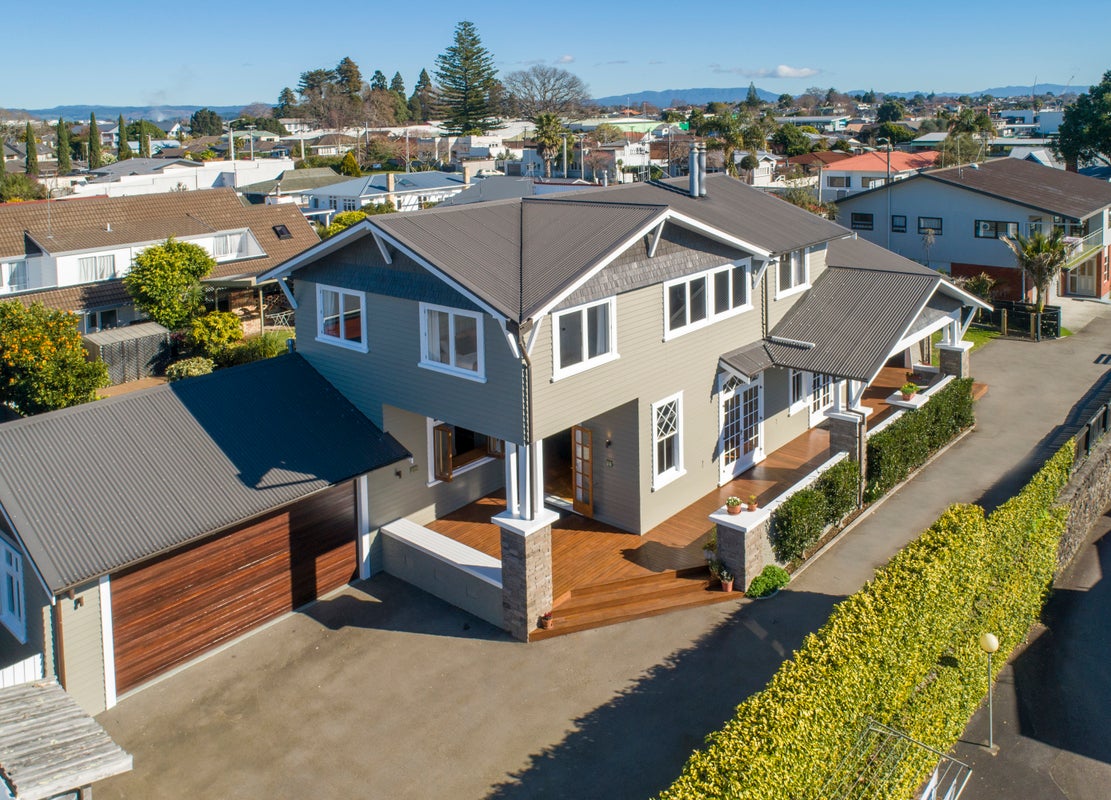 366C Devonport Road, Tauranga South, Tauranga - Carousel 1