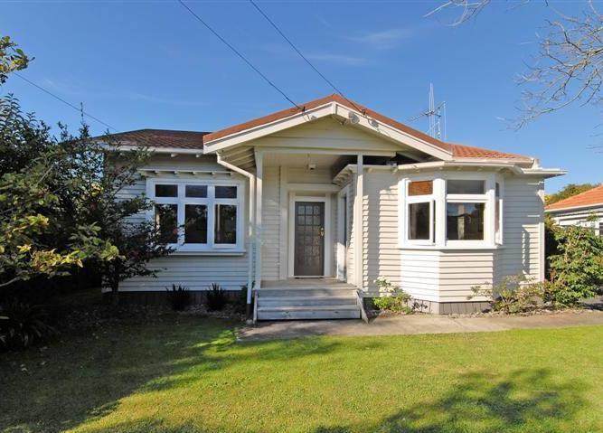 8 St Olpherts Avenue, Enderley, Hamilton - Carousel 1